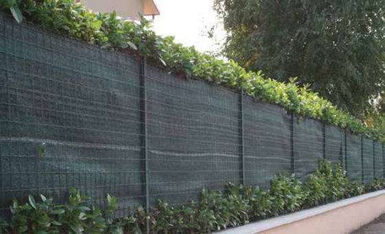 HDPE المواد 280 غرام أخضر داكن سياج صافي حديقة المعاوضة الظل مع العيينة