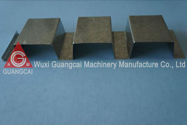 المجلفن الطابق الطابق الصلب لفة الصلب شكلت المنتجات 0.4MM - 0.8MM